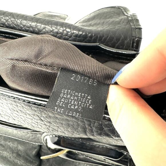 Fendi B. Bis Vintage Black Leather Flap Shoulder Bag - Picture 9 of 11